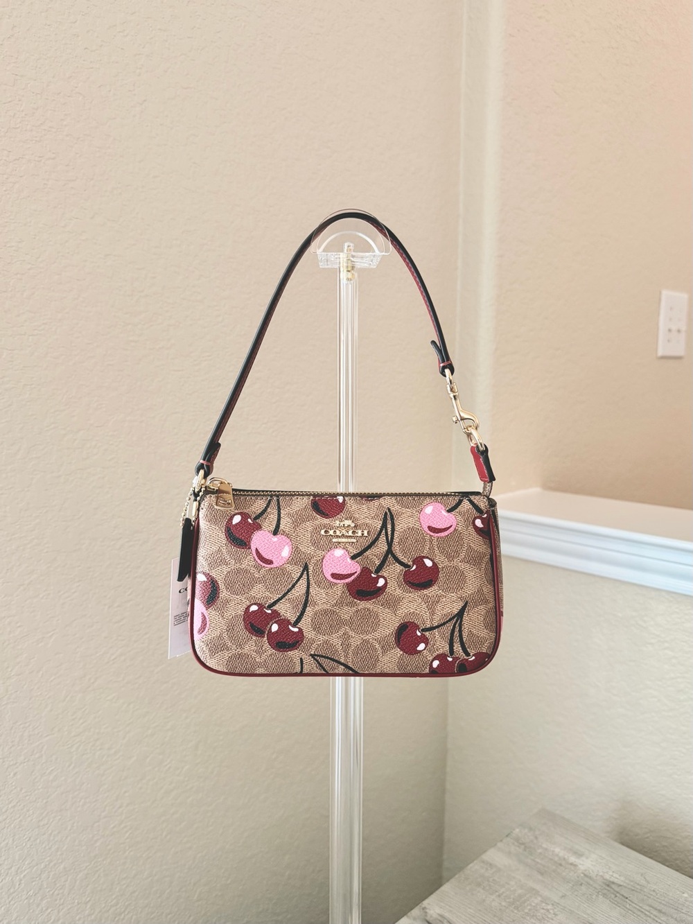 Coach Nolita 19 Cherry